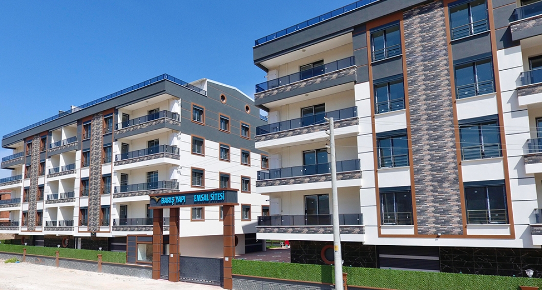 Emsal Sitesi 3+1 daire